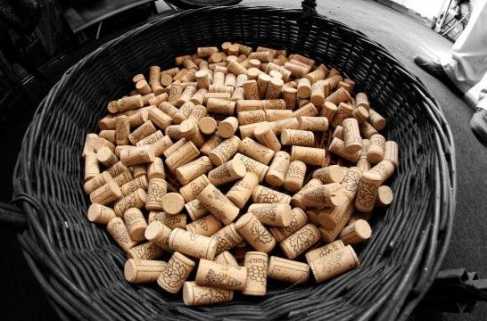 Tapones, ¿de corcho o de plástico?