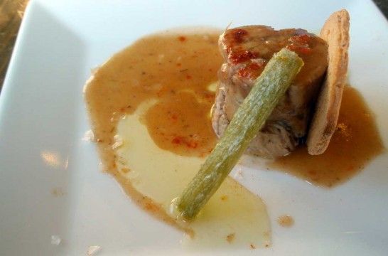 Temporada para degustar sabroso ternasco