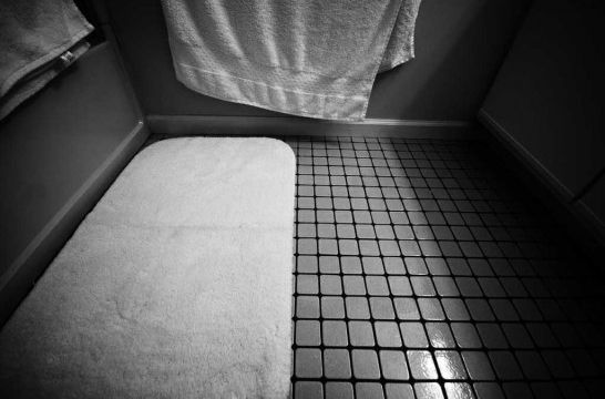 Alfombras de baño, funcionalidad y decoración | EROSKI CONSUMER