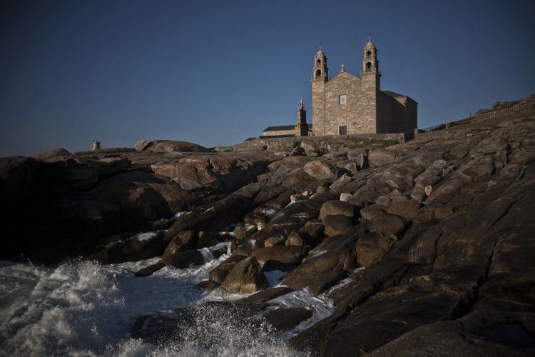 De Fisterra A Muxía Un Paseo Por El Fin Del Mundo Guía Del Camino De Santiago Eroski Consumer 7385